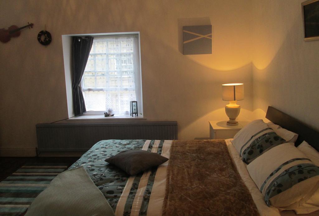 One Castle Street Bed And Breakfast Bakewell Oda fotoğraf